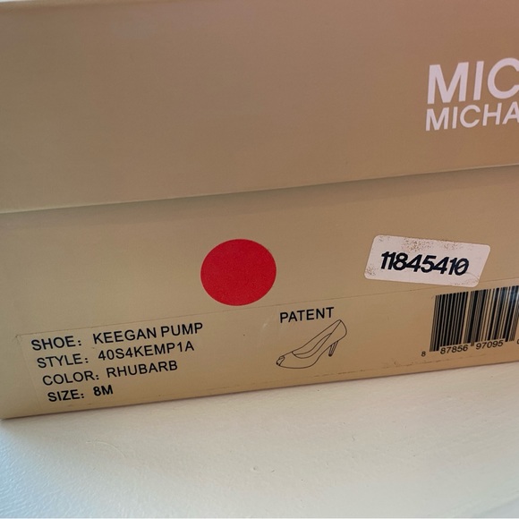 Michael Kors Keegan Pump - Red patent leather shoe with cork heel - Picture 4 of 5